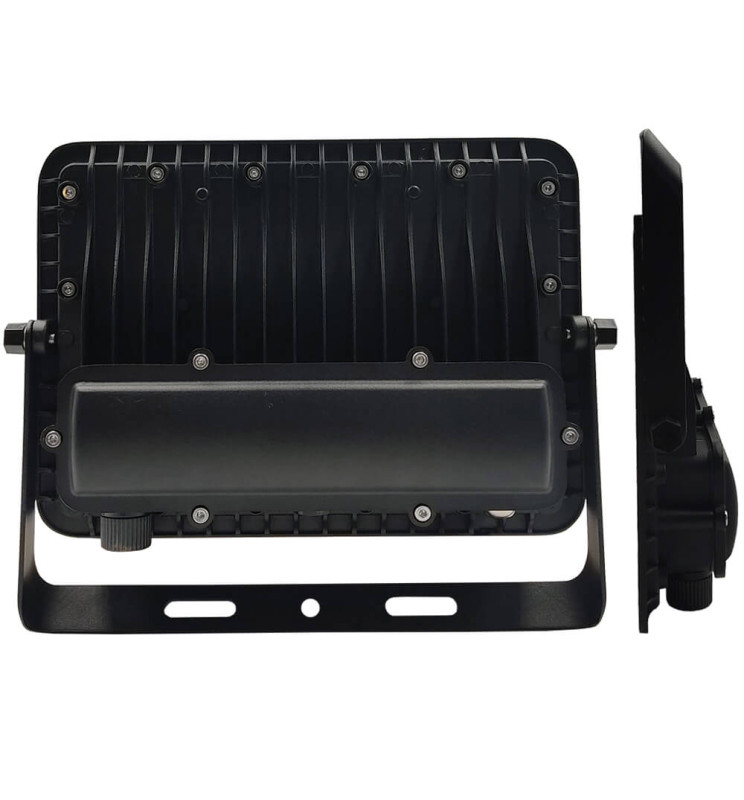 Foco Proyector LED 100W NEW BLACK CCT - Chasis Aluminio Disipador y Soporte 180°